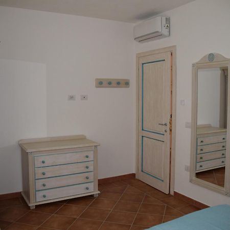 Residence Leonardo Da Vinci Orosei Esterno foto